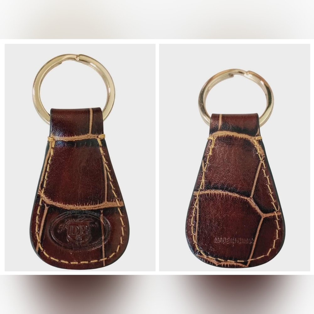 Dooney & Bourke Croco Embossed  Lock Sac Hobo Bag W/ Pouch & Keychain - Picture 15 of 16